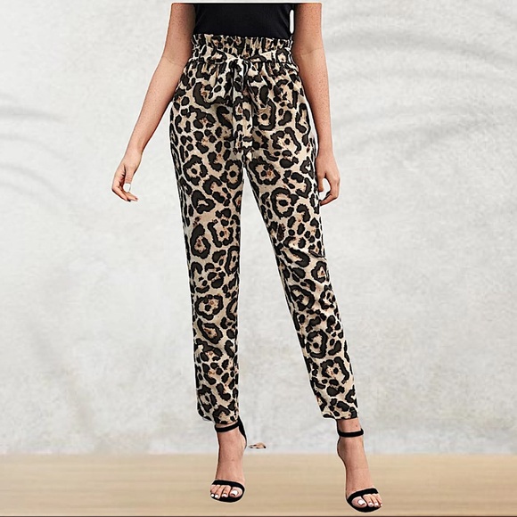 PAPER BAG LEOPARD CROP ANKLE PANTS - Picture 1 of 6